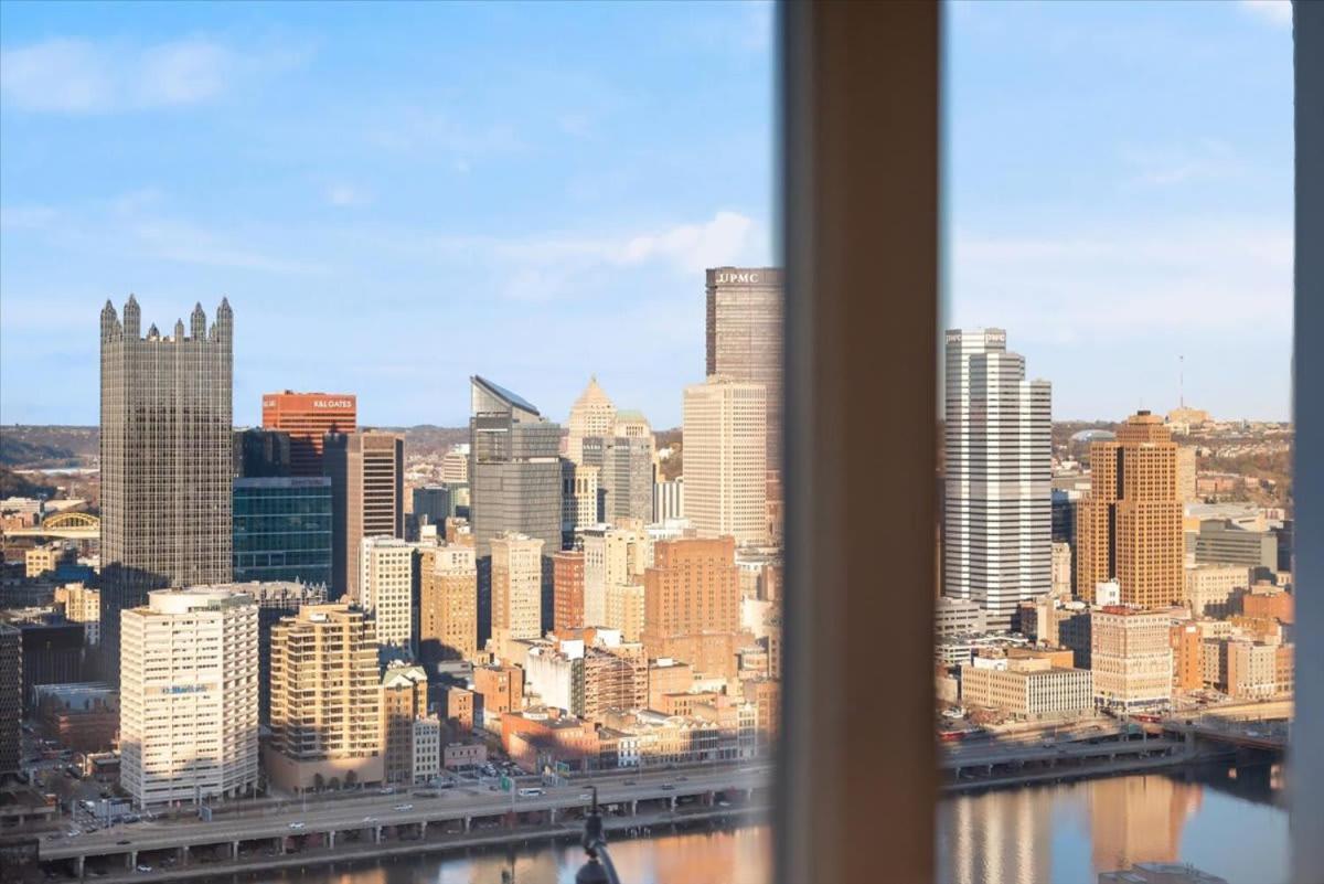 Skyline At Your Door - Studio With A View Pittsburgh Esterno foto
